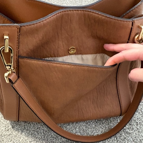 Calvin Klein Ellie Novelty Large Triple Compartment Brown Leather Shoulder Bag - Picture 16 of 16